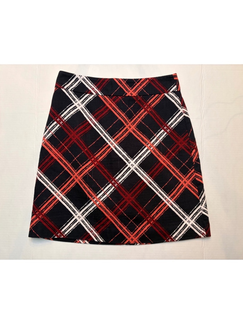 Ann Taylor Petite Black Red White Plaid A-Line Skirt Size 0P